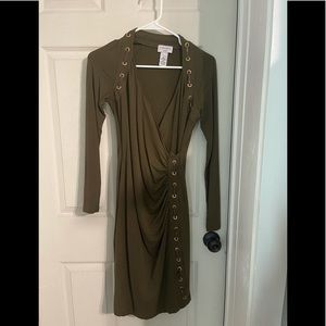 Green longsleeve dress